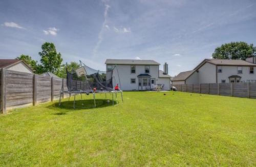 Wayne House | Family-Friendly Indianapolis Home w/Fenced Yard