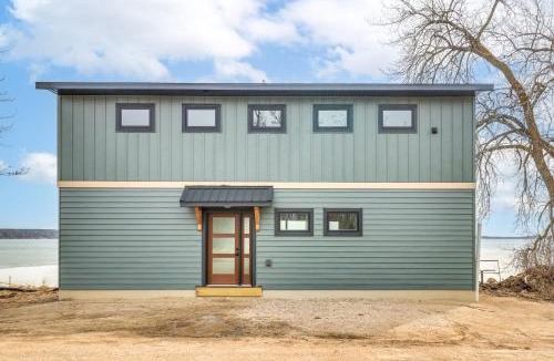 Alexandria House | Family-Friendly Lake Ida Escape Stunning Views!