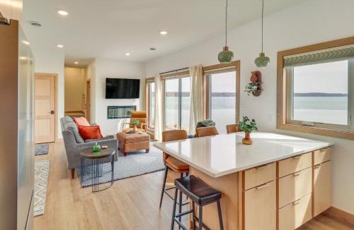 Alexandria House | Family-Friendly Lake Ida Escape Stunning Views!
