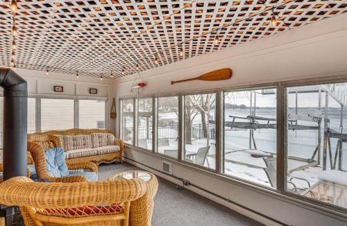 McFarland House | Family-Friendly Lake Waubesa Home: Boat + Swim!