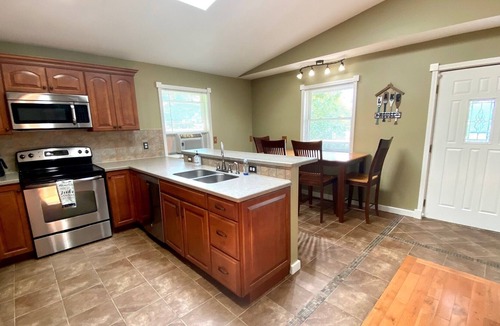 Argentine House | Family friendly lakefront home on all-sports chain of lakes in Genesee County