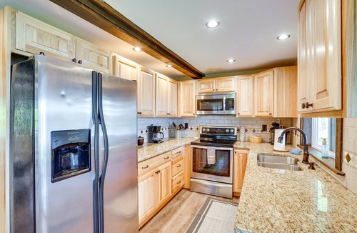 Tully House | Family Friendly! Lakefront Tully Getaway w/Porch