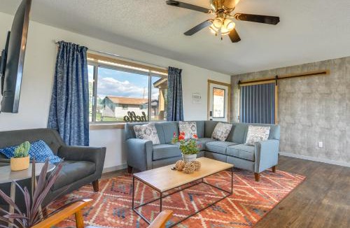 Lander House | Family-Friendly Lander Home Rental: Yard, Patio!