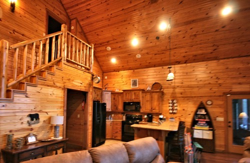 Vian Cabin | Family friendly log home has great lake views from huge deck!