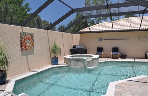 Central Naples House | Family Friendly Luxury 3/2 Home