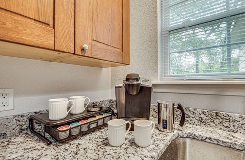 Nash Cottage | Family-friendly Nash Home 6 Mi to Spring Lake Park