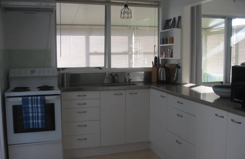 One Tree Point House | Family friendly beach house