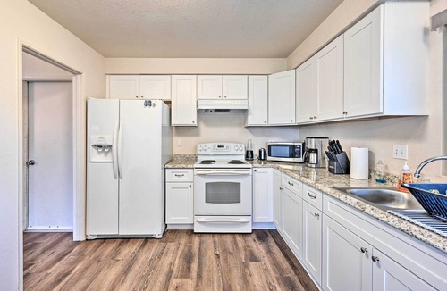 North Valley Cottage | Family-friendly Oceanside Home: 5 Mi to Beach