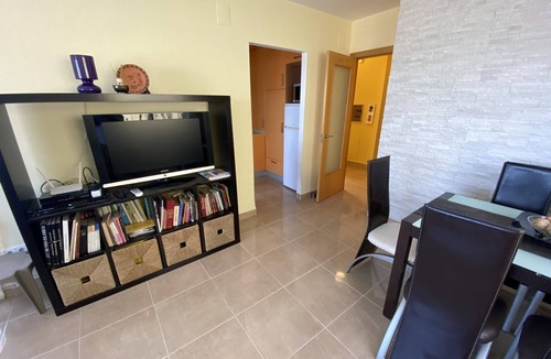 Peniscola Apartment | Family friendly, parking, beach, high-speed wifi, excursions, sea view .