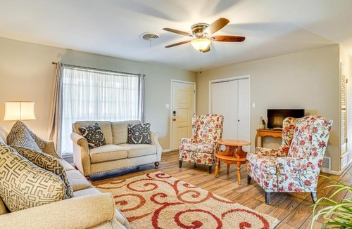 Stamford House | Family Friendly: Peaceful Home in Stamford!