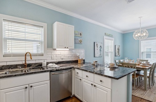 Ono Island House | Family-Friendly Pensacola Home < 1 Mi to Beach!