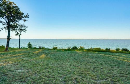 Pottsboro House | Family Friendly! Pottsboro 'KC Sunshine Lakehouse'