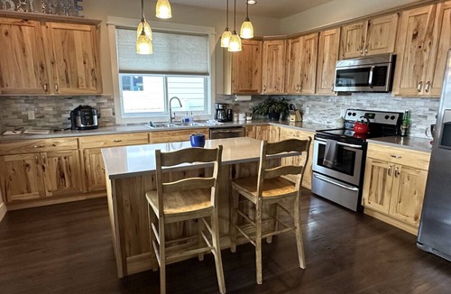 Orchard Homes House | Family friendly, quiet new neighborhood
