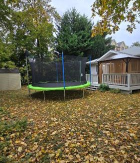 Locust Valley Apartment | Family-Friendly Retreat With Trampoline & Grill
