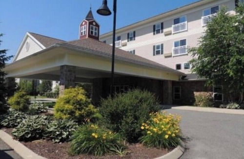 Pittsfield Apartment | family friendly retreat condo