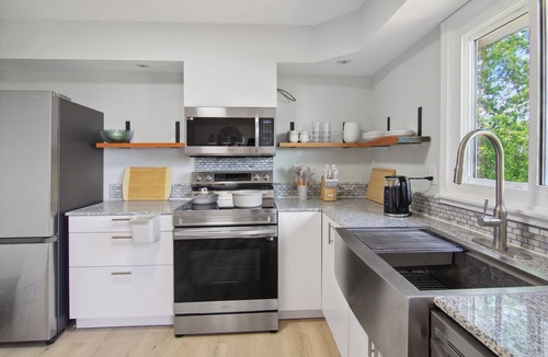 South Hill House | Family-Friendly Retreat near Cornell & Downtown