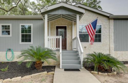 Sublime House | Family-Friendly Rock Island Home 5 Mi to Splashway