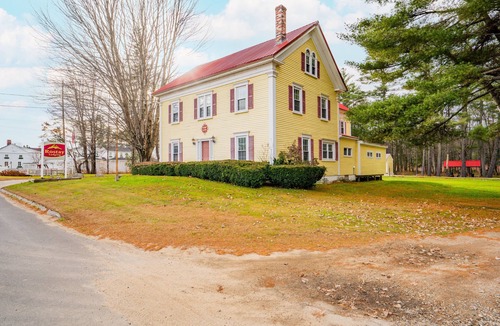 Bethel House | Family-Friendly Rostay Home, Minutes from skiing