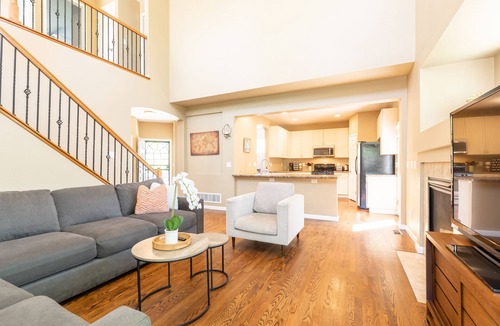 Lowry Field House | Family-friendly Serenity Paradise