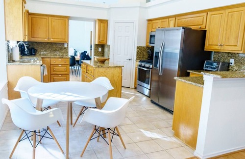 Frisco House | Family Friendly Single Story w/Garage & 2King Beds