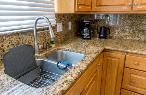 Frisco House | Family Friendly Single Story w/Garage & 2King Beds