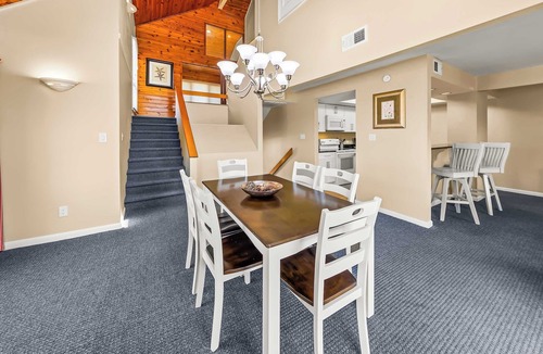 Fairfield Harbour Condo | Family-Friendly Townhome at Sand Castle Village- Pool, Lake & Fun!