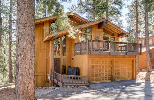 Truckee House | Family-Friendly Truckee Cabin Near Ski Shuttle!