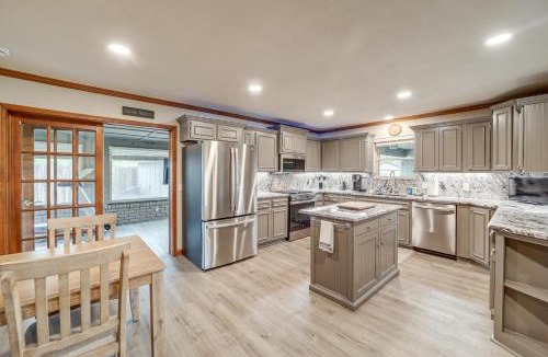 Bixby House | Family-Friendly Tulsa Suburb Home By Parks & River