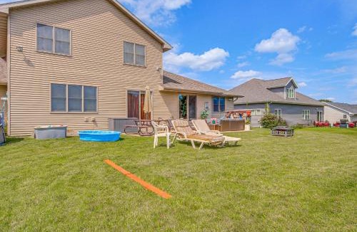 Butte Des Morts Apartment | Family-Friendly Unit: 8 Mi to Appleton Downtown!