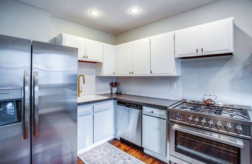 Rochester Apartment | Family Friendly Unit steps from Cobbs Hill Park & Upper Monroe Neighborhood