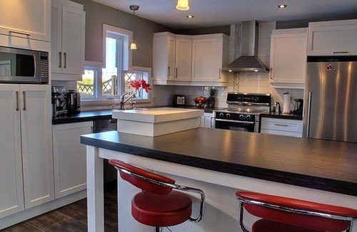 Neufchatel Est–Lebourgneuf House | Family Friendly, Upscale Townhouse, 10kms from Old Quebec