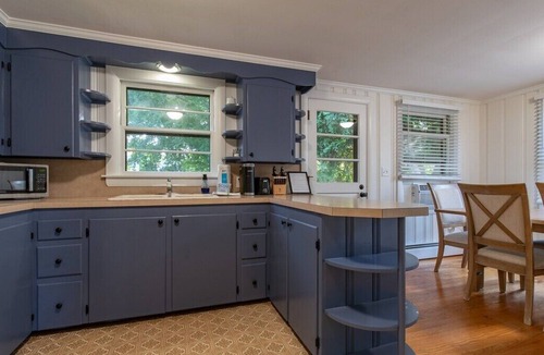 Wakefield-Peacedale House | Family Friendly Rental!