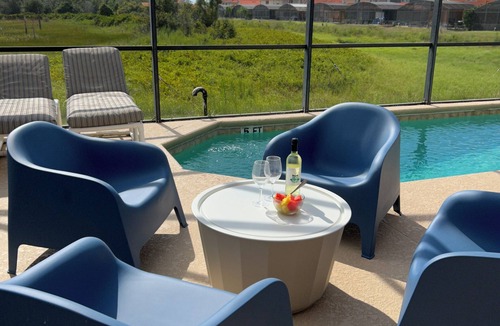 Loughman Villa | Family friendly villa with no rear neighbors at pool deck facing south and west.