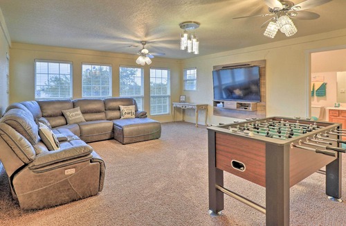 Woodway House | Family-Friendly Woodway Home with Private Yard!