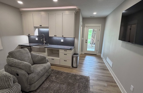 Panora House | Family fun in newer lake front home on beautiful Lake Panorama