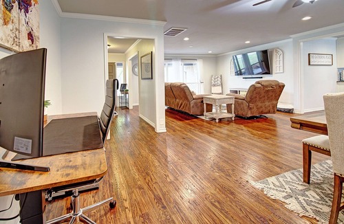 Tulsa House | Family Fun! Minutes to Expo/Downtown/Shopping