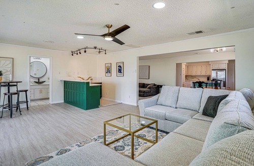 Azle House | Family Fun on Eagle Mtn Lake! Home w/Dock & Views