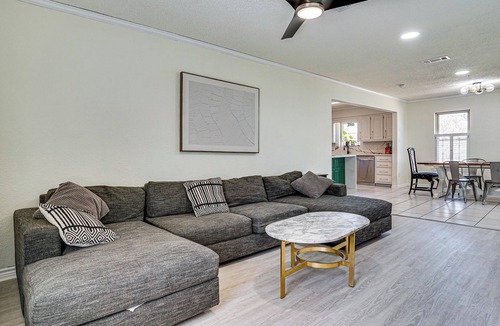 Azle House | Family Fun on Eagle Mtn Lake! Home w/Dock & Views