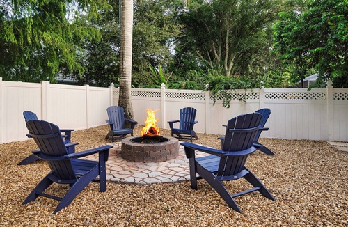 Seminole House | Family Fun/Pool, Putt-Putt, Game room, Fire pit, 5 Min to Beach