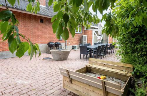Thyholm House | Family Fun with Fjord View