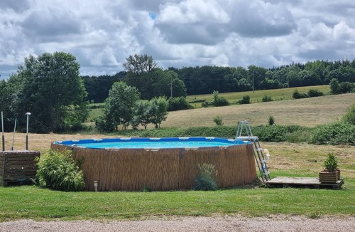 Gesnes-le-Gandelin Cottage | Family gîte near Les Aples de Mancelles