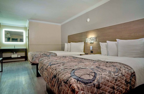 Bonanza Hotel | Family Garden Inn & Suites