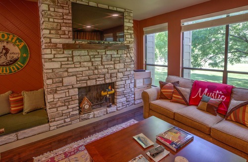 Hunt House | Family Getaway - 3Br/2Ba - ON the Guadalupe River