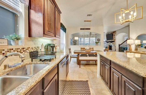 Little Elm House | Family Getaway | 4BR Sleeps 10 - Near Frisco Fun