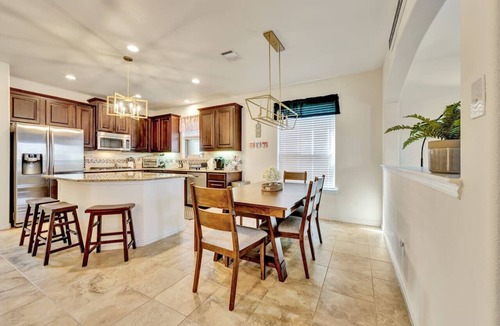 Little Elm House | Family Getaway | 4BR Sleeps 10 - Near Frisco Fun