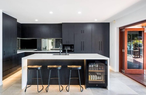 Runaway Bay House | Family Haven / Runaway Bay