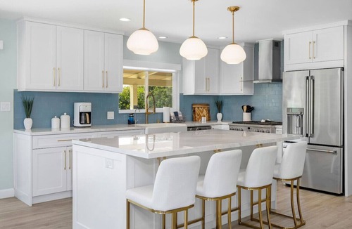 La Mesa House | Family Hilltop luxe retreat with breathtaking view