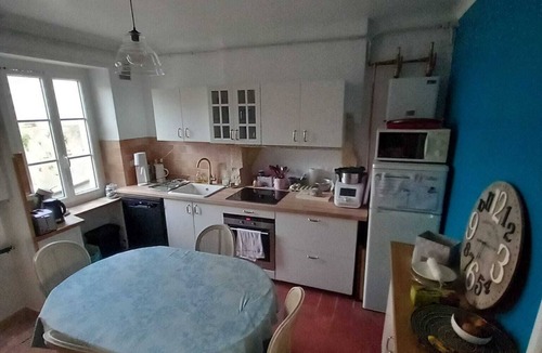 Arromanches-les-Bains House | Family home near beach and shops