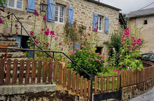 La Salvetat-sur-Agout House | family house for rent