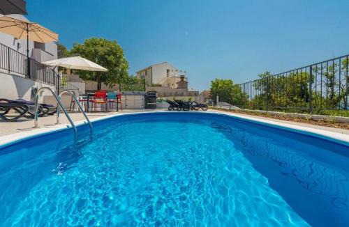 Mlini Apartment | Family Holiday Home Nest